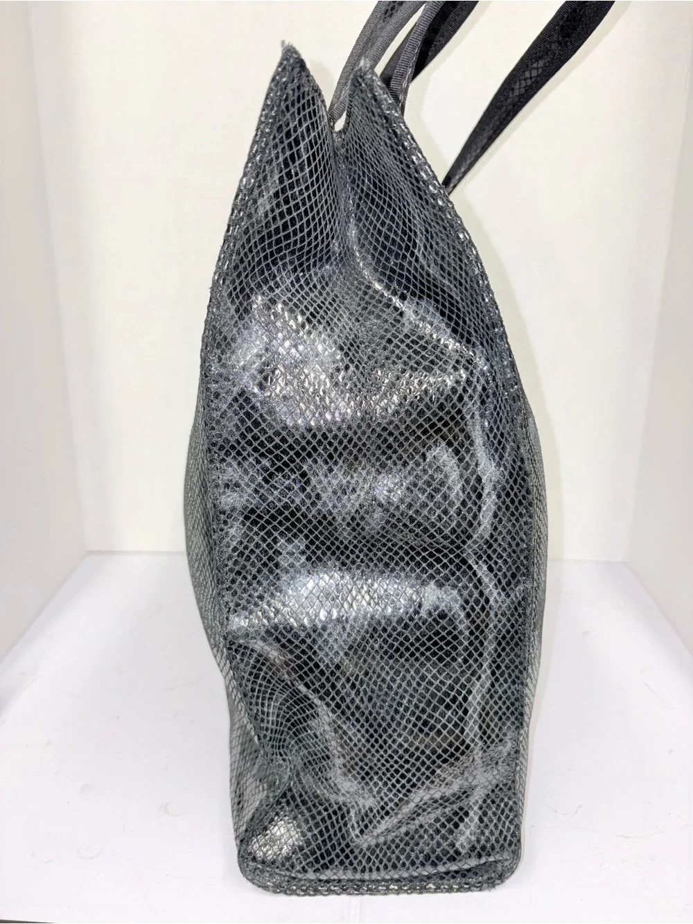 Disser Leather Tote